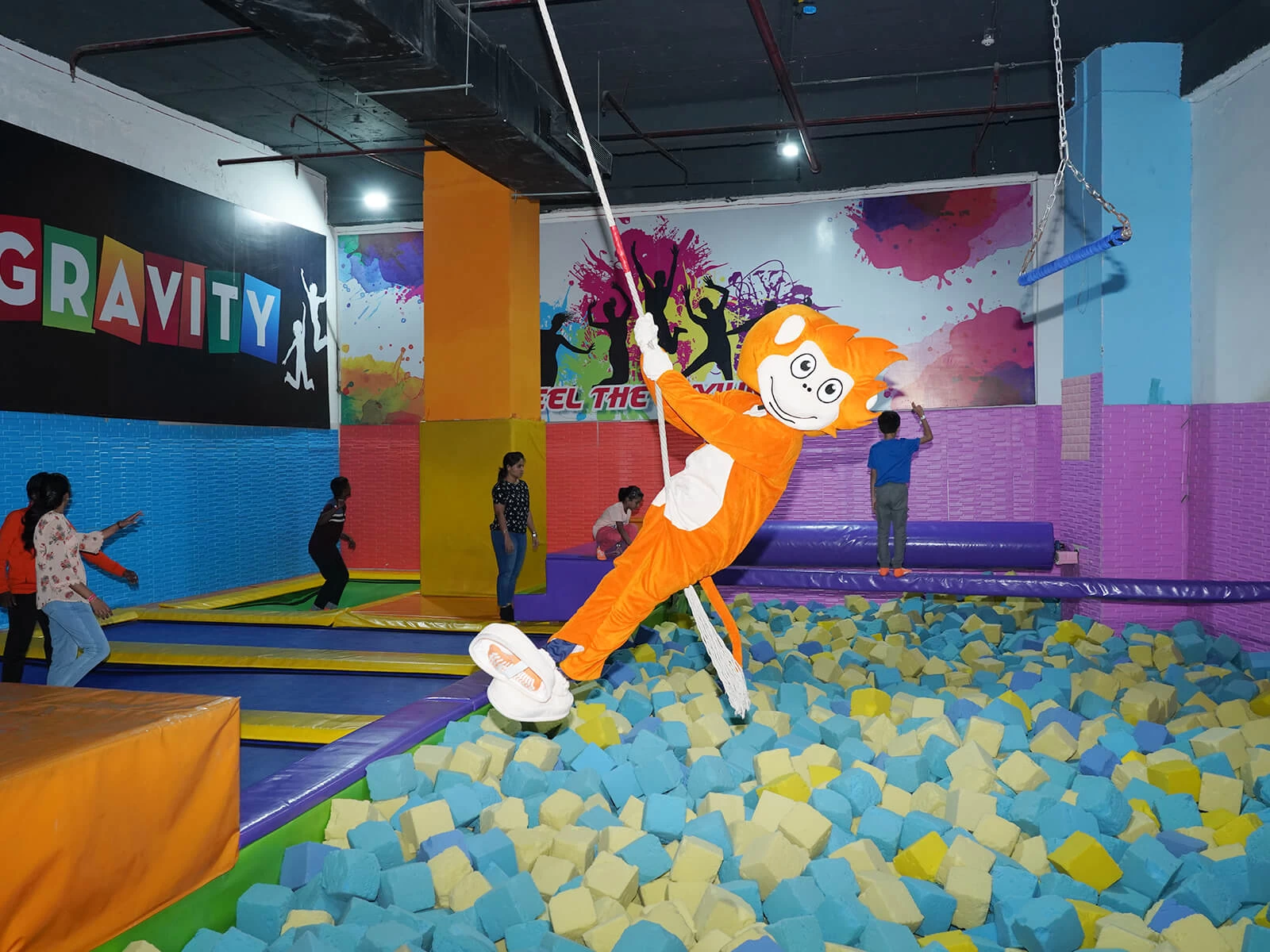 skyjumper mascot chichi