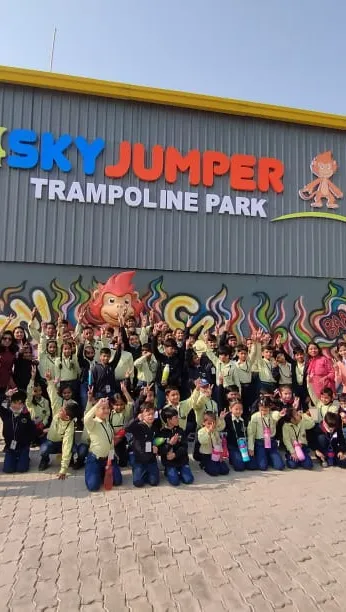 City International School students at SkyJumper