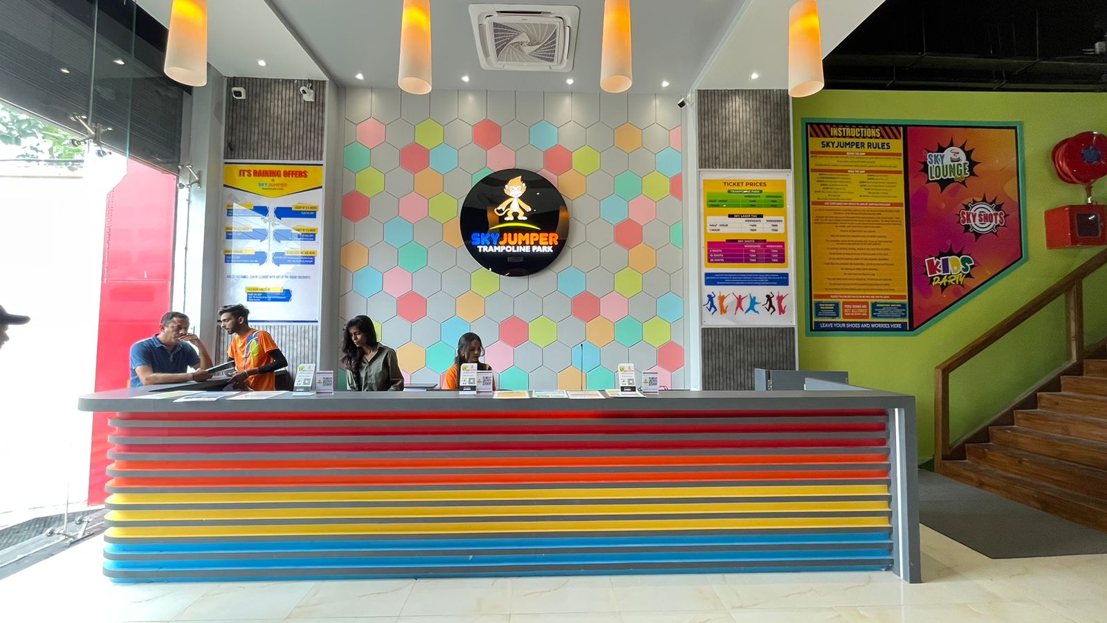 skyjumper entrance area counter