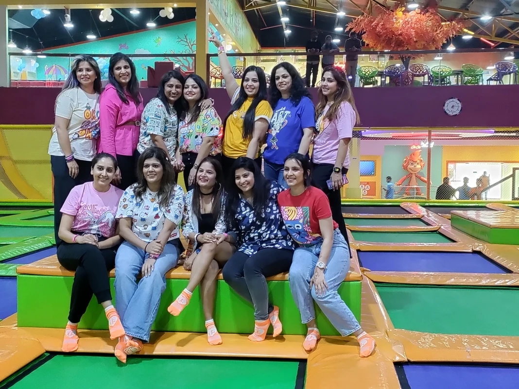 ladies posing for a group photo at skyjumper