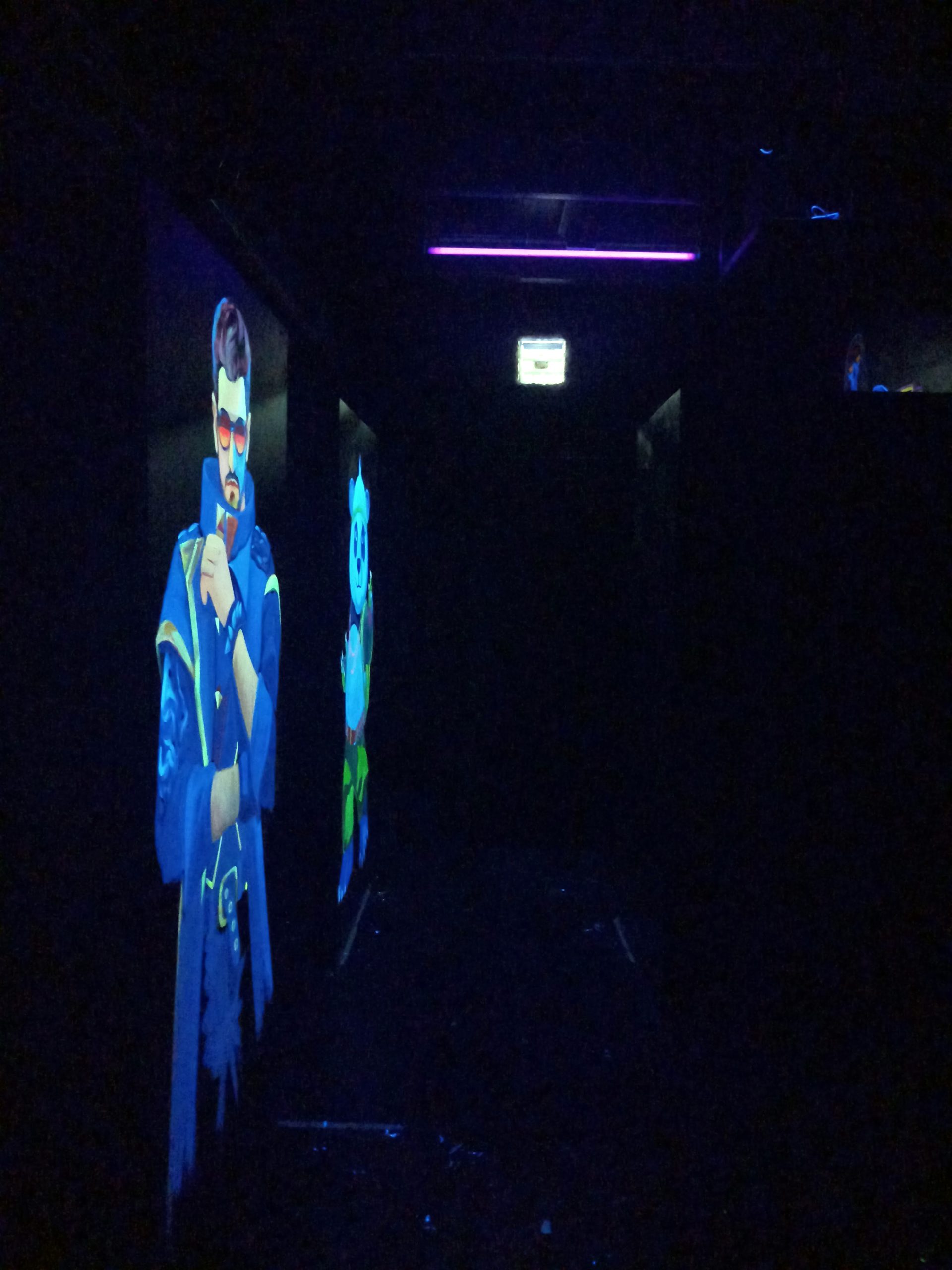 dark room laser tag in puene amanora