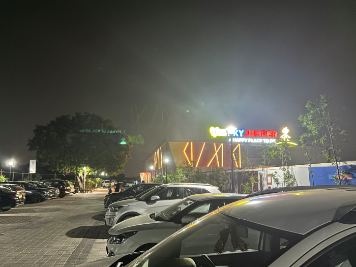 parking of skyjumper