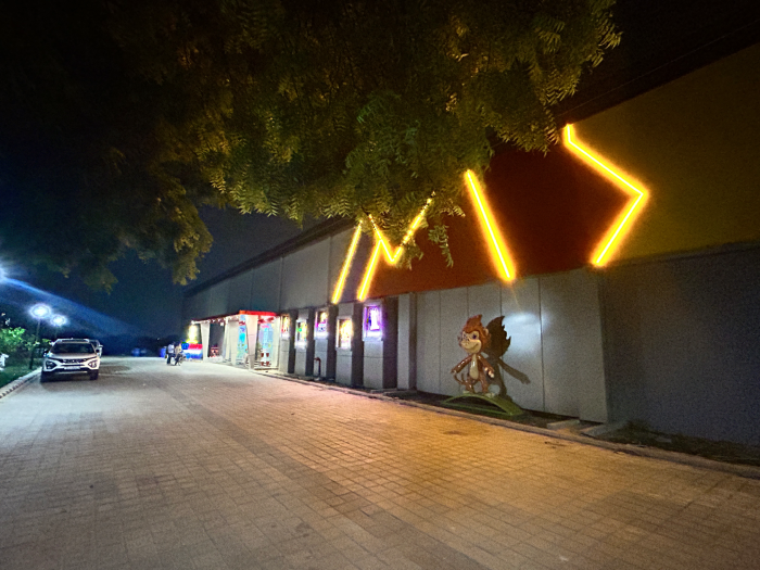 exterior of skyjumper faridabad