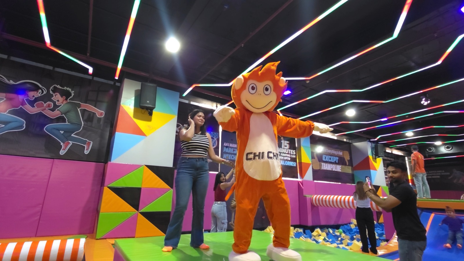 skyjumper mascot chichi