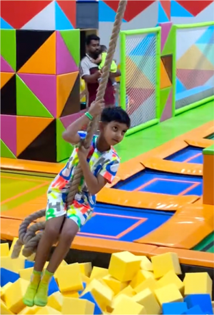 Gallery image from SkyJumper Park