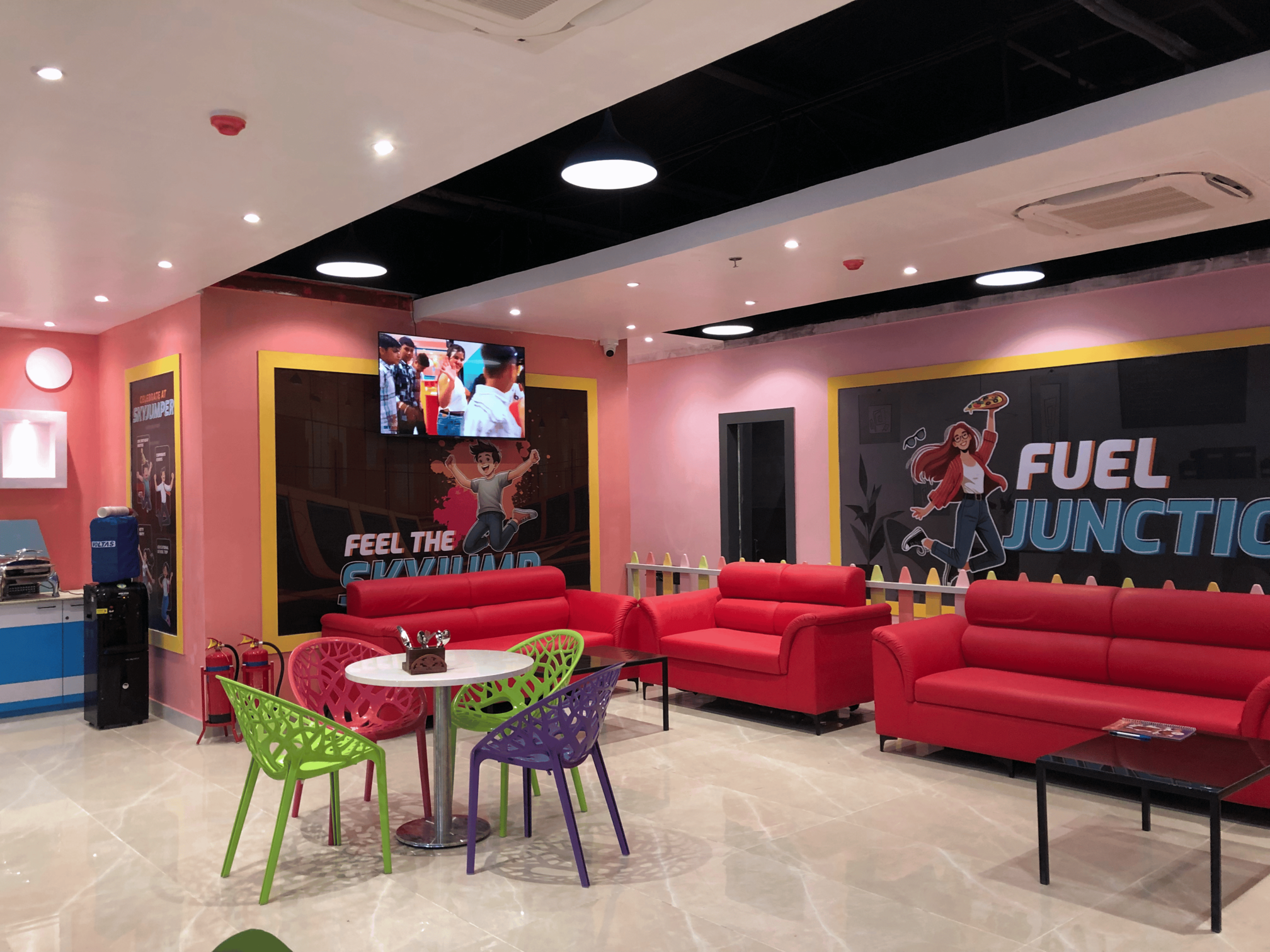 Gallery image from SkyJumper Park