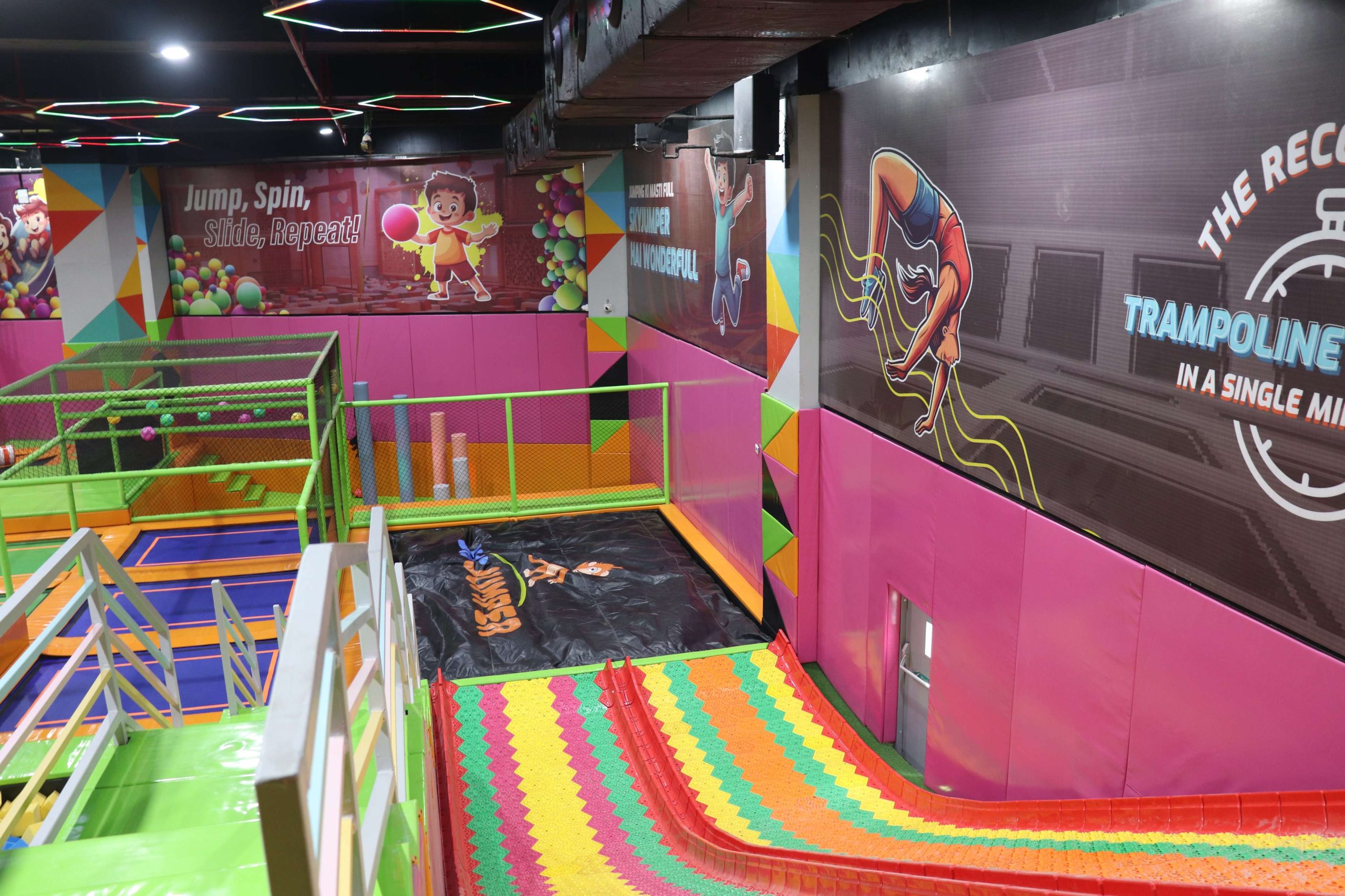 Gallery image from SkyJumper Park